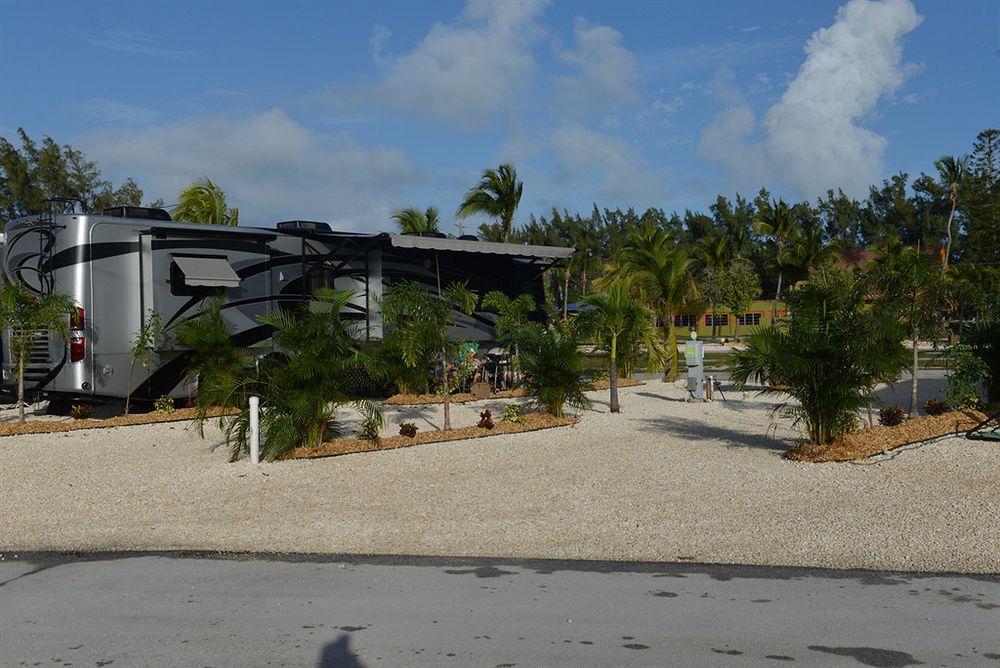 Fiesta Key Rv Resort Premium Room 1 เลย์ตัน ภายนอก รูปภาพ